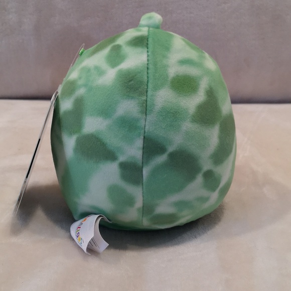 Squishmallow 5 inches Lena, pink guava fruit - Picture 3 of 6